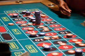 Suasana Live Casino siagus88 dengan dealer profesional dan meja permainan interaktif berkualitas tinggi